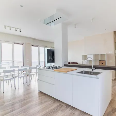 Beachfront Penthouse With Private Parking * Camaiore