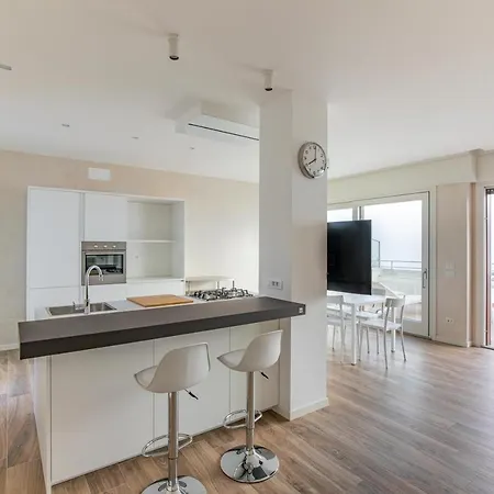 Beachfront Penthouse With Private Parking